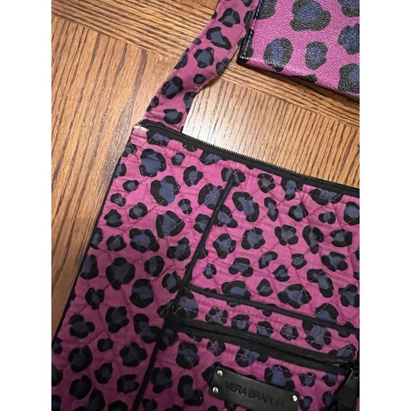 Vera Bradley Purple/Blue Cheetah Crossbody And ID Keyring - Picture 4 of 7